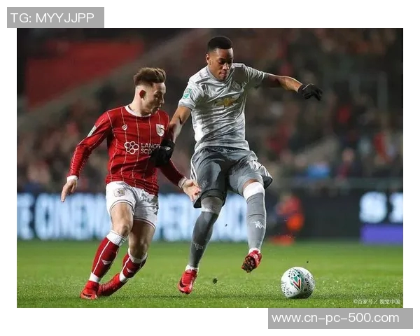 圣菲联合迎战拉普拉塔全力争胜展现球队实力与斗志